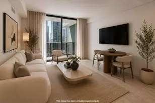 77 SE 5th, Miami, FL 33131 - Photo 4