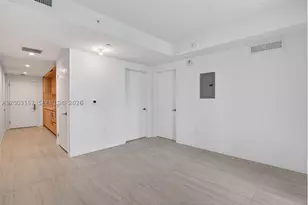 77 SE 5th, Miami, FL 33131 - Photo 12