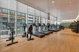 77 SE 5th, Miami, FL 33131 - Photo 42