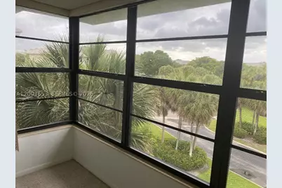 1701 Whitehall #403, Davie, FL 33324 - Photo 14