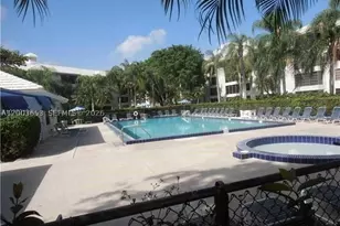 1701 Whitehall, Davie, FL 33324 - Photo 18