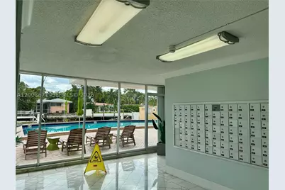 2020 NE 135th #810, North Miami, FL 33181 - Photo 26
