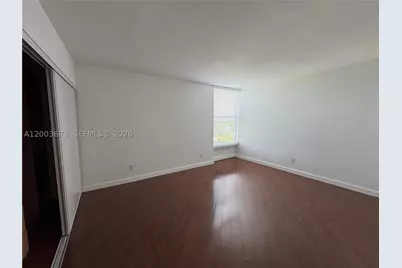 2020 NE 135th #810, North Miami, FL 33181 - Photo 20