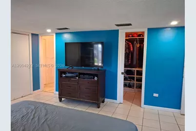 540 SW 39th, Miami, FL 33134 - Photo 20