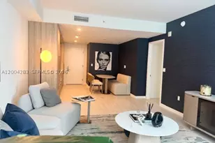 77 SE 5th, Miami, FL 33131 - Photo 6