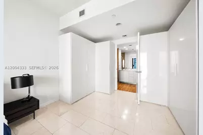 1010 Brickell #3904, Miami, FL 33131 - Photo 14