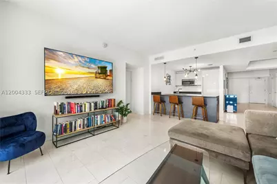 1010 Brickell #3904, Miami, FL 33131 - Photo 6