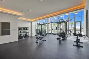 580 72nd, Miami Beach, FL 33141 - Photo 16