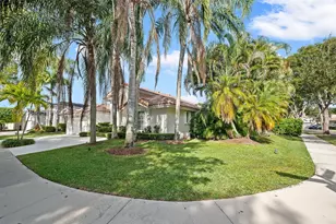 765 Bayside, Weston, FL 33326 - Photo 2