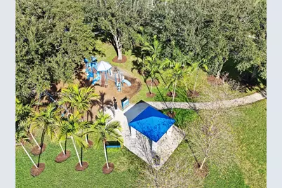 765 Bayside, Weston, FL 33326 - Photo 46