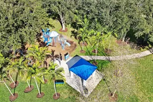 765 Bayside, Weston, FL 33326 - Photo 46