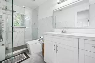765 Bayside, Weston, FL 33326 - Photo 24