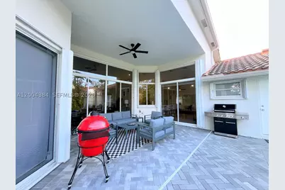 765 Bayside, Weston, FL 33326 - Photo 32