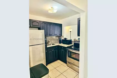1441 Lincoln #212, Miami Beach, FL 33139 - Photo 6