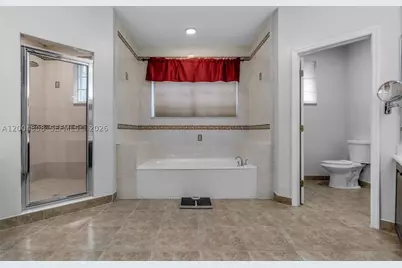 16230 NW 84th, Miami Lakes, FL 33016 - Photo 20