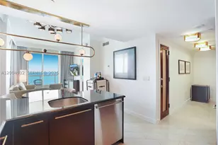 4391 Collins, Miami Beach, FL 33140 - Photo 18