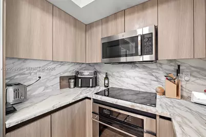 1500 Ocean #607, Miami Beach, FL 33139 - Photo 16