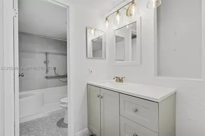 1402 NW 80th #302, Margate, FL 33063 - Photo 14