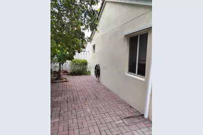 519 Talavera, Weston, FL 33326 - Photo 8