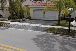 519 Talavera, Weston, FL 33326 - Photo 2