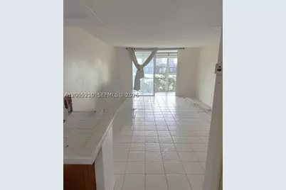 2861 Leonard #F514, Aventura, FL 33160 - Photo 4