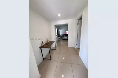 102 NW 10th, Florida City, FL 33034 - Photo 4