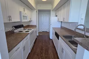 11730 SW 2nd, Pembroke Pines, FL 33025 - Photo 6