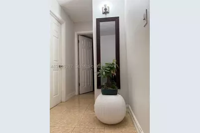 1100 SE 4th #32, Deerfield Beach, FL 33441 - Photo 18