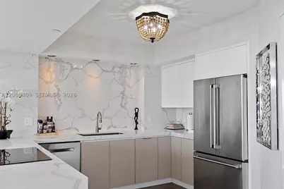 10 Venetian #804, Miami Beach, FL 33139 - Photo 10