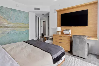 10 Venetian #804, Miami Beach, FL 33139 - Photo 14