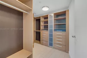 200 Biscayne Blvd, Miami, FL 33131 - Photo 8