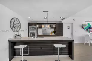 200 Biscayne Blvd, Miami, FL 33131 - Photo 20