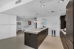 200 Biscayne Blvd, Miami, FL 33131 - Photo 22