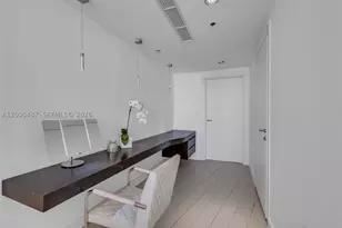 200 Biscayne Blvd, Miami, FL 33131 - Photo 12