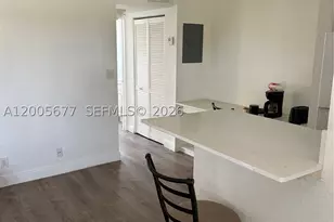 110 SE 2nd, Hallandale, FL 33009 - Photo 6