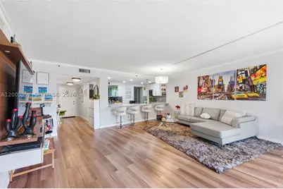 625 Oaks #304, Pompano Beach, FL 33069 - Photo 14