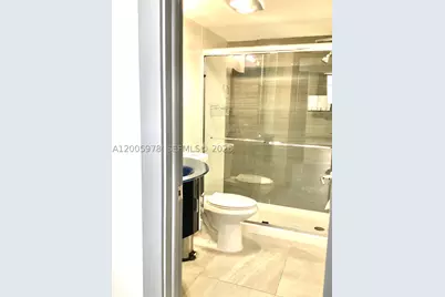 8900 Washington #PH2A, Pembroke Pines, FL 33025 - Photo 46