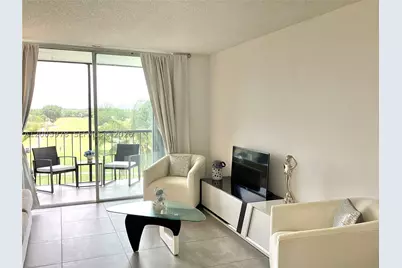 8900 Washington #PH2A, Pembroke Pines, FL 33025 - Photo 22