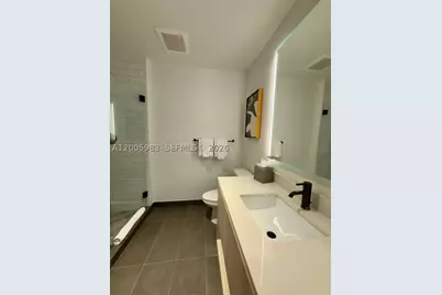 398 NE 5th #4313, Miami, FL 33132 - Photo 12
