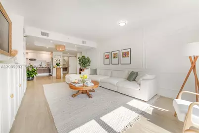 120 Salamanca #3B, Coral Gables, FL 33134 - Photo 8