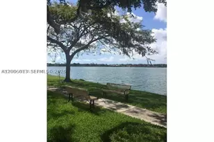 20840 San Simeon, Miami, FL 33179 - Photo 32