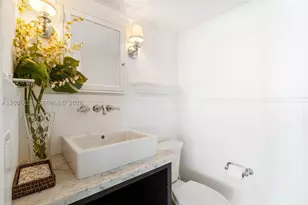 600 NE 36th, Miami, FL 33137 - Photo 14