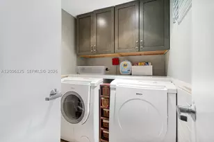 600 NE 36th, Miami, FL 33137 - Photo 24