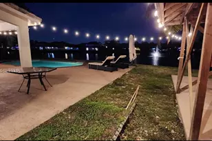 9309 SW 166th, Miami, FL 33196 - Photo 8