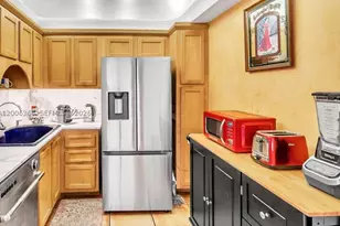 20301 W Country Club, Aventura, FL 33180 - Photo 16