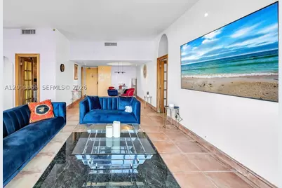 20301 W Country Club #PH22, Aventura, FL 33180 - Photo 14