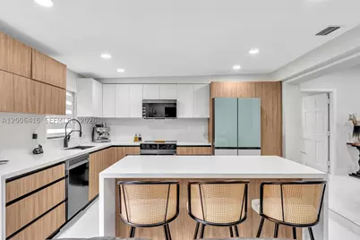 12680 N Miami, North Miami, FL 33168 - Photo 24