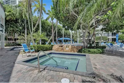 3600 Mystic Pointe #511, Aventura, FL 33180 - Photo 22