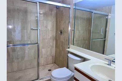 3600 Mystic Pointe #511, Aventura, FL 33180 - Photo 8