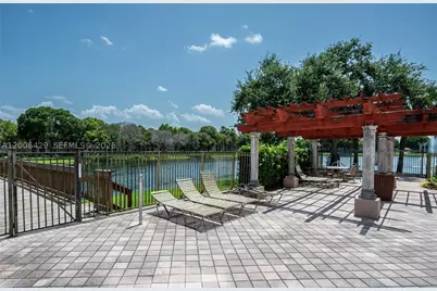 2451 Centergate #303, Miramar, FL 33025 - Photo 44